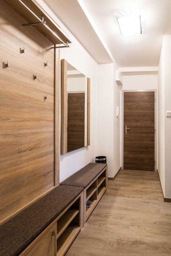 Newly Renovated, Full Equipped And Quiet Apartment เตอร์นาวา ภายนอก รูปภาพ
