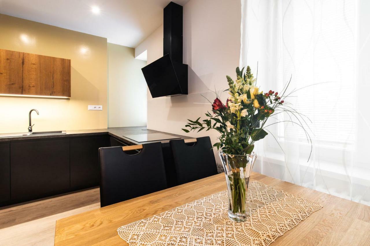 Newly Renovated, Full Equipped And Quiet Apartment เตอร์นาวา ภายนอก รูปภาพ